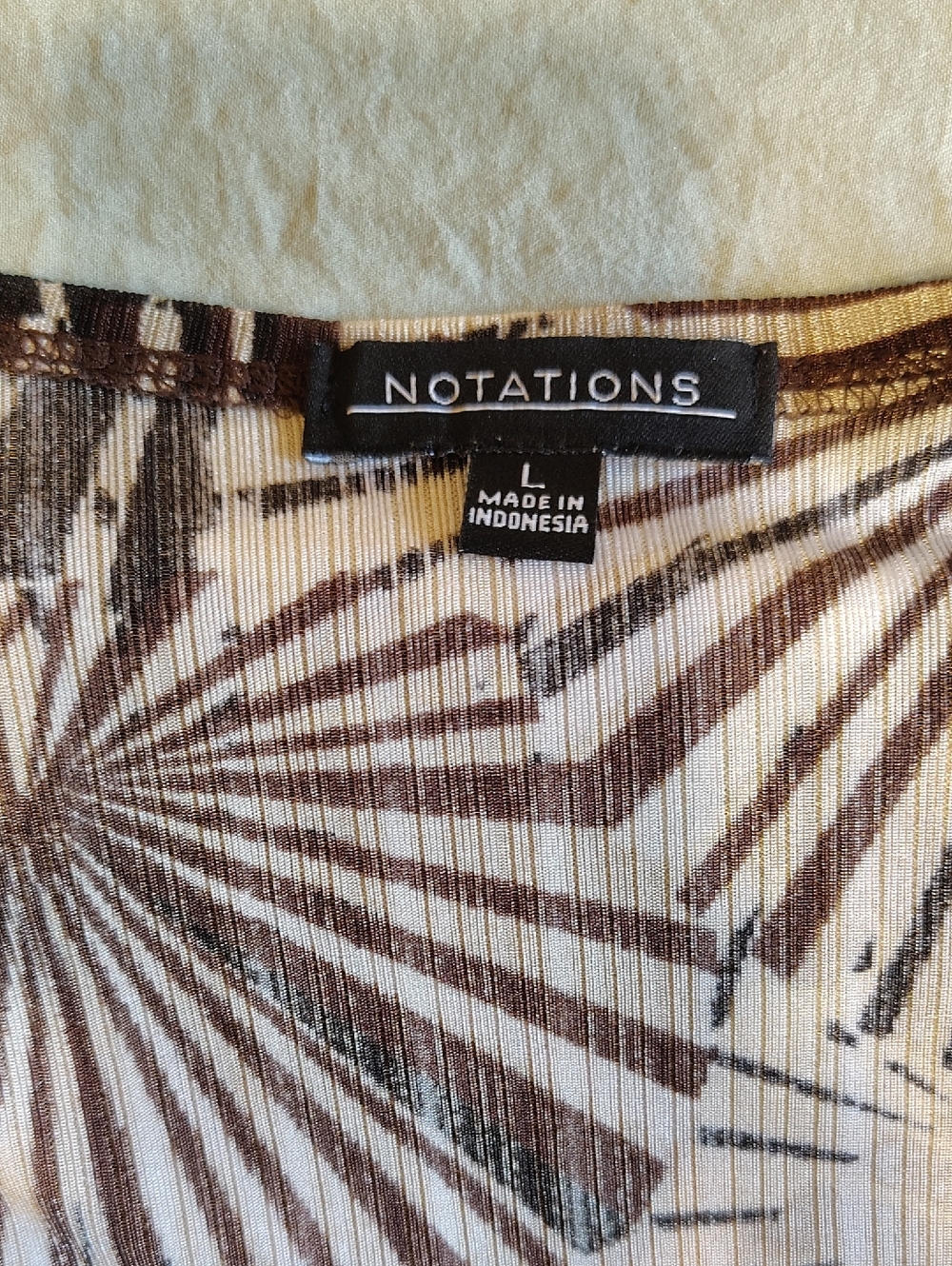 Notations Layered Top - L - Picture 8 of 11